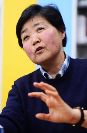 [따뜻한사람들] 지구촌 오지 누비며 교육의 힘 전파 '교육계의 한비야' 정애경 교사