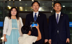 남북, 이산상봉 실무접촉 대표단 명단 교환 