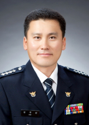 (투고)  증가하는 노인학대 문제