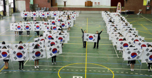 3.1절 태극기 퍼포먼스