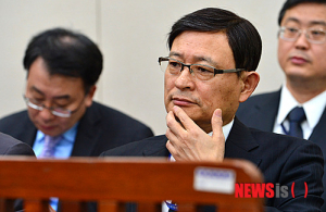 檢, '증거조작 의혹' 조백상 주선양 총영사 소환조사 