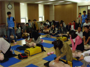 심폐소생술, 심장제세동기 사용법 교육