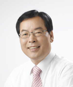 출판기념회 판매 수익금 전액 장학금 기부
