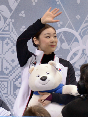김연아 은퇴 무대에 '의병장 후손' 데니스 텐 출연 
