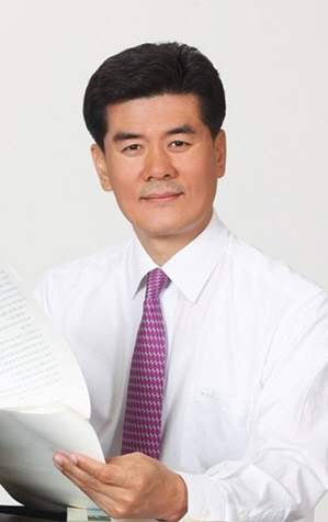 권영택 영양군수 시행사 준공처리 청탁을 받았다
