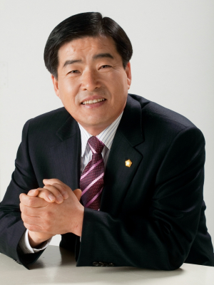이상용 영양군수 예비후보 '사퇴 선언' 