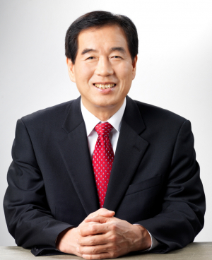 최영조 현 경산시장, 예비후보 등록 