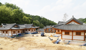 안동민속촌 '한자마을' 한옥 정취 물씬 