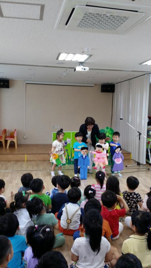 동생이랑 함께 놀고 싶어요~”