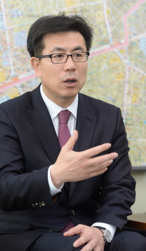 관피아 류한국 서구청 접수 절대 안돼…