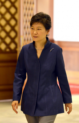 朴대통령, 국정원장 및 7명 장관 후보 임명동의안 재가 