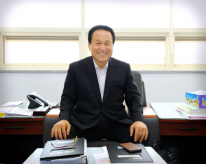 김영만 군위군수, 국비확보 본격 행보