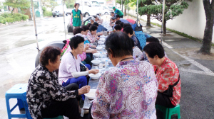 초복 더위 한방에 날려버린 이웃 사랑 