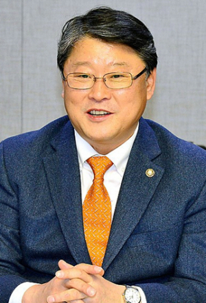 조원진 朴대통령 사생활보호론에 野 반발 