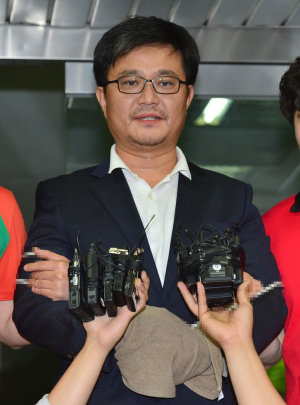 첫 공판 김형식 의원 