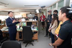 학교폭력 근절 독립영화 제작 현장 격려  