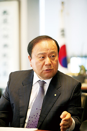 10월23일 전국의 눈이 구미에 쏠린다