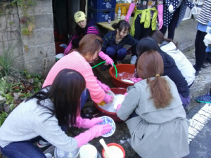 주거환경 개선 자원봉사 펼쳐...