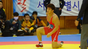레슬링 김현우, 압도적 우승…대회 2연패 