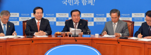 여야, 대정부질문서 '삐라 살포·전작권' 놓고 공방 