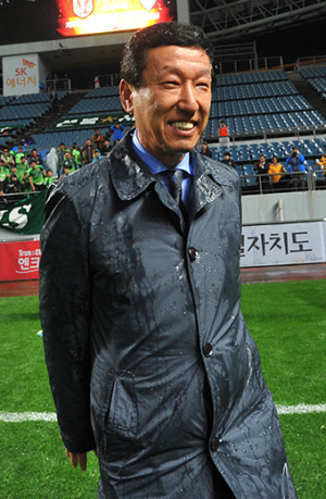 최강희 감독“역대 가장 값진 우승이다”