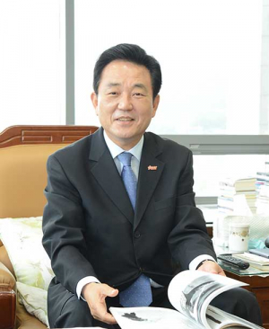 김문오 달성군수, 희망빛 쏘아올린 미래 100년
