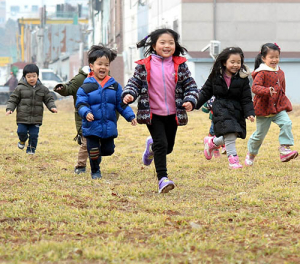 권영진 대구시장, 친화적 보육환경 조성 ‘미사여구’