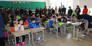 영양 초등학교 입학식 “선생님 안녕하세요”