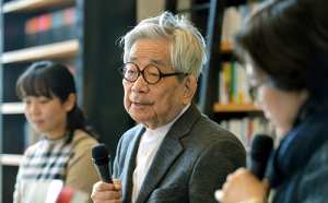 노벨상 오에 겐자부로“일본정부 위안부 사죄해야”