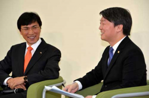 안철수·안희정, 복지논쟁 한목소리 비판