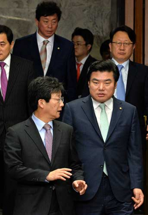 與, 안심전환대출 보완대책 거듭 주문