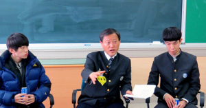 교복 입은 김용현 의성경찰서장 ‘눈길’