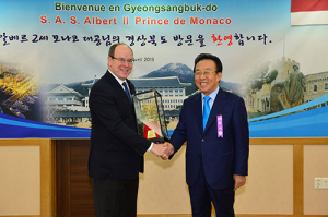 김관용 지사-모나코 국왕, UN ESCAP 사무총장과 연쇄 회동