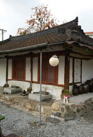 나는 화려하지도 꾸미지도 않은 보문호반오리 요리에 푹 빠졌다