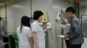 삼삼급식소 대상 메르스 감염 예방 위생용품 배부