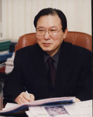 목소리가 크면 이긴다