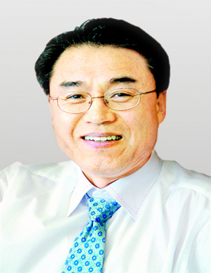 문경 권갑하 향토시인 ‘문화콘텐츠학 박사학위’ 취득