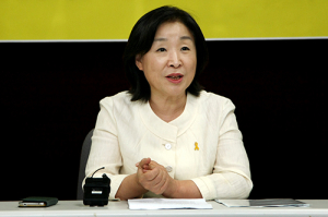 심상정 “의원 정수 확대 불가피”