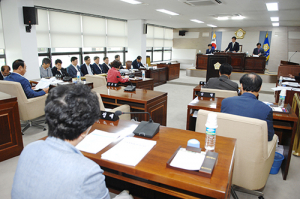 군위군의회‘제212회 임시회’개회