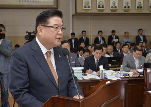 우동기 교육감,“국정교과서 찬반의견 밝힌 적 없다”