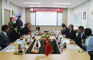 중국 제원시장 일행, 왜관공단 기업체 방문