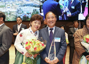 오운석 영양여고교장 자랑스런 도민상 수상