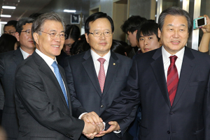 김무성·문재인‚ 4+4회동 선거구 획정 ‘담판’