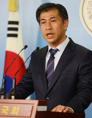 민주당 “더불어민주당, 당명 등록시 법적대응할 것”