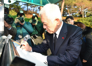 김한길 “탈당 결심 의원, 교섭단체 수준 뛰어넘어”