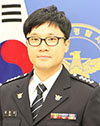 오토바이 질주가 운전자 안전을 위협한다