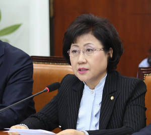 류영진 처장 “마약류 관리 엉망” 추궁에 혼쭐