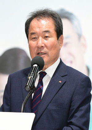 김충섭, 민주노총과 ‘전쟁선포’