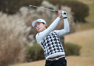박민지, KLPGA 시즌 마지막 대회 우승