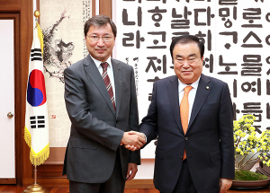 文의장 “카자흐스탄·한국, 다양한 분야 윈 윈 가능”